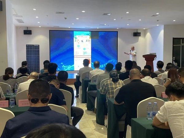 “河北省反射疗法协会脊柱侧弯专业委员会成立大会”在石家庄直乐矫形中医医院顺利召开